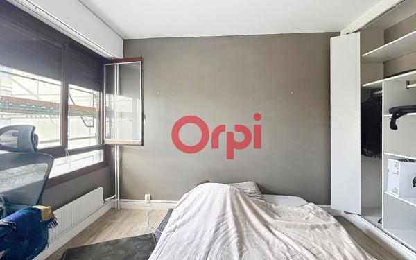 Appartement à vendre    2 pièces • 50 m2 Les Ulis