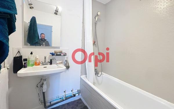 Appartement à vendre    2 pièces • 50 m2 Les Ulis