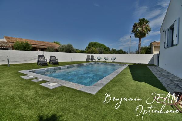 À vendre – Maison de plain-pied entièrement rénovée avec piscine – Sérignan (34)