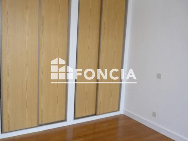 Location Appartement 3 pièces 66.5 m² - 248 RUE NICOLAS PARENT Chambery 73000