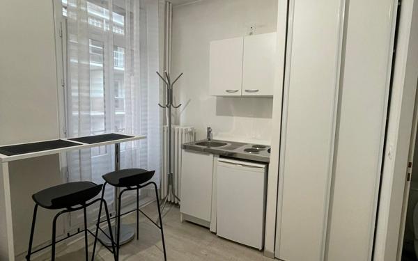 Appartement à louer    1 pièce • 13,06 m2 Aix-les-Bains