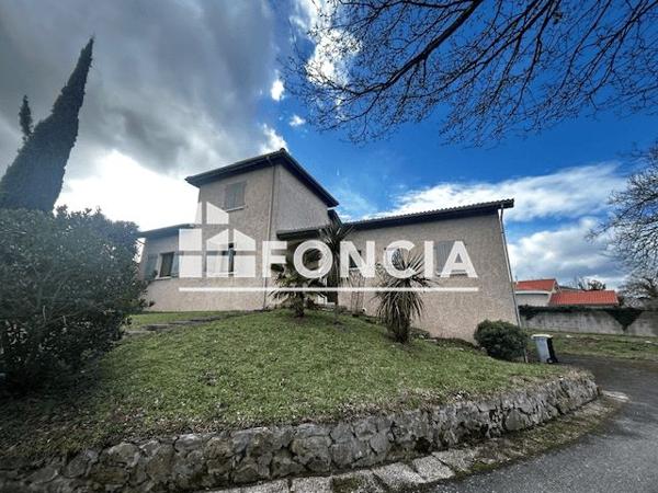 Location Maison 4 pièces 140.5 m² - 309 RUE DES PHILY Craponne 69290