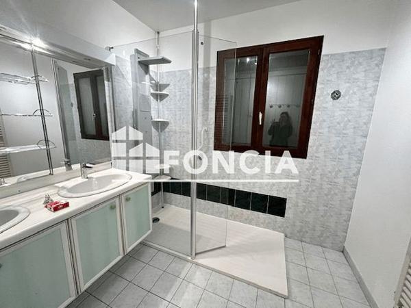 Location Maison 4 pièces 140.5 m² - 309 RUE DES PHILY Craponne 69290