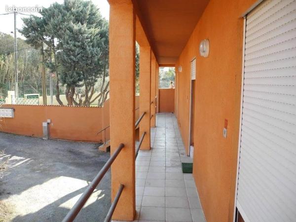 Vente Immeuble 10 pièces 300 m2 à Istres