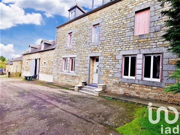 Maison traditionnelle 8 pièces de 170 m² à Pabu (22200)