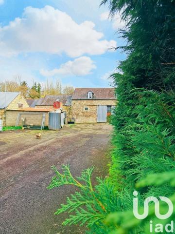 Maison traditionnelle 8 pièces de 170 m² à Pabu (22200)