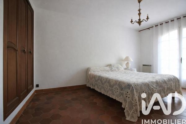Maison à vendre 5 pièces 220 m² Auriol