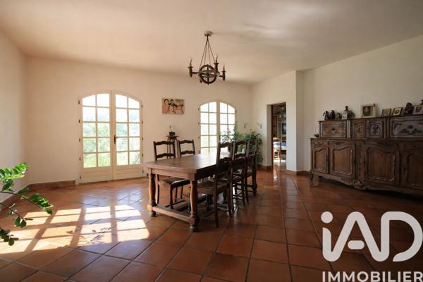 Maison à vendre 5 pièces 220 m² Auriol