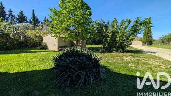 Maison à vendre 10 pièces 360 m² L'Isle-sur-la-Sorgue