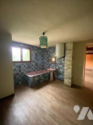 GARNAY - MAISON et DEPENDANCES jardin 1.323 m²