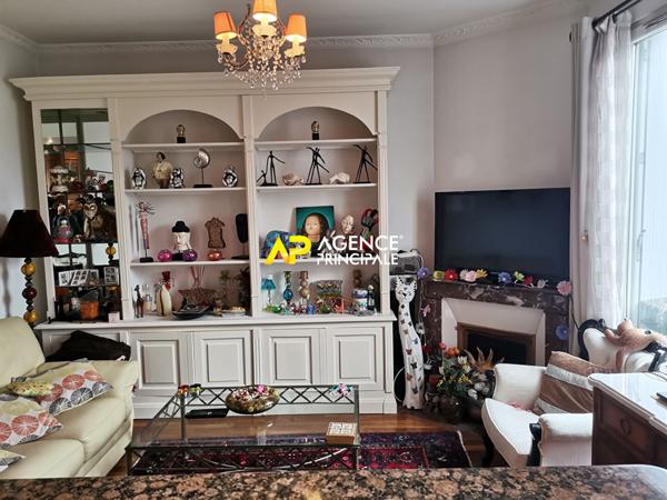 Appartement Bezons 2 pièce(s) 43.45 M2. €199 000 ** - Référence 4458