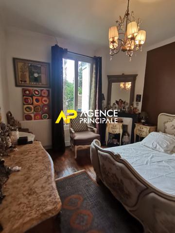 Appartement Bezons 2 pièce(s) 43.45 M2. €199 000 ** - Référence 4458