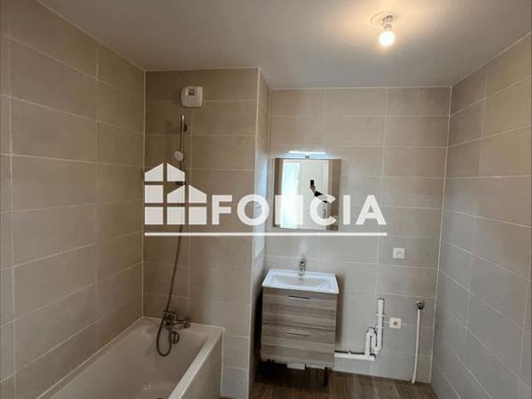 Location Appartement 3 pièces 60.54 m² - RESIDENCE QUARTUS 1 à 5 route d'Orléans, 2 et 4 chemin des Poutils Montlhery 91310