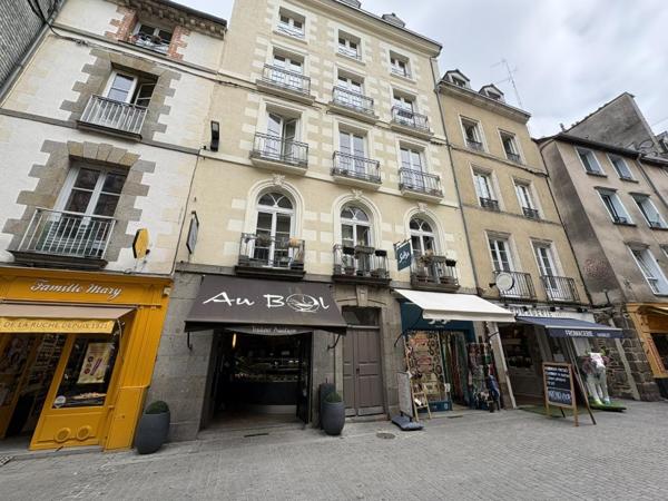 Appartement T4 à louer - 88 m² (réf : 528406)