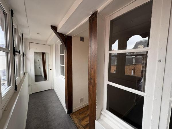 Appartement T4 à louer - 88 m² (réf : 528406)