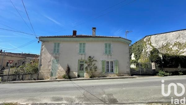 Maison à vendre 7 pièces 185 m² Fontaine-Chalendray