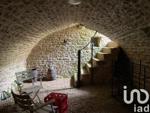 Maison à vendre 7 pièces 185 m² Fontaine-Chalendray