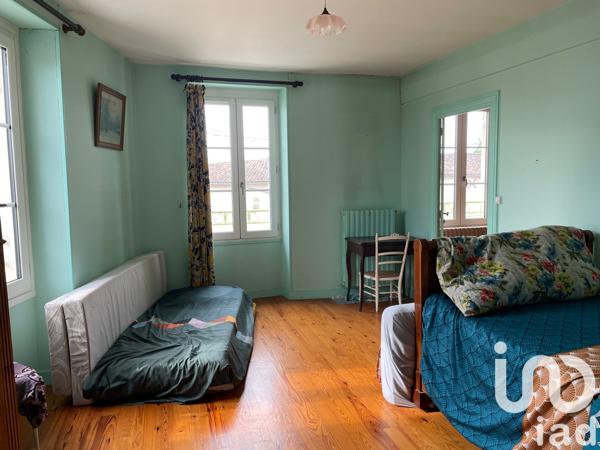 Maison à vendre 7 pièces 185 m² Fontaine-Chalendray