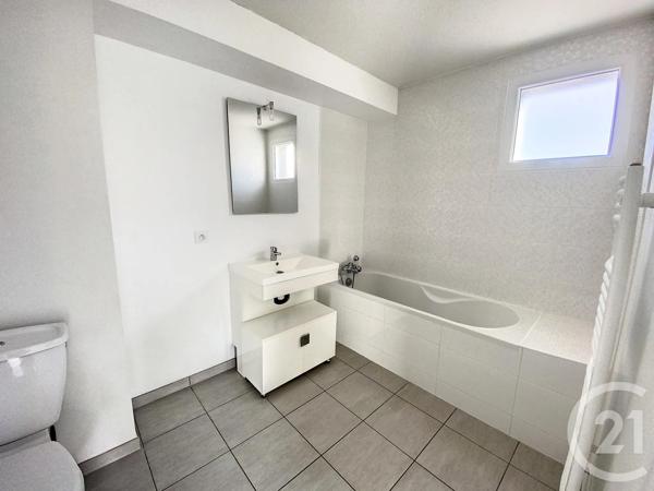 Appartement F1 à vendre  1 pièce - 31,44 m 2   CLERMONT FERRAND  - 63