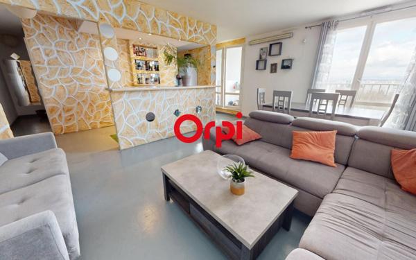 Appartement à vendre    4 pièces • 90,25 m2 Vaulx-en-Velin