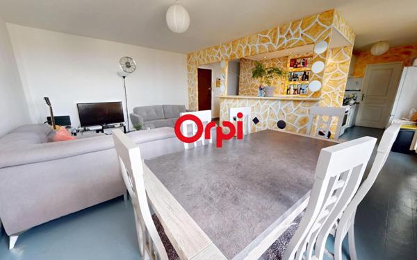 Appartement à vendre    4 pièces • 90,25 m2 Vaulx-en-Velin