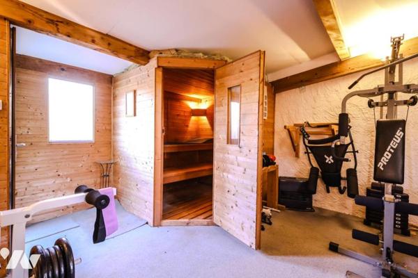 Propriété de 10 pièces à Puget Ville 