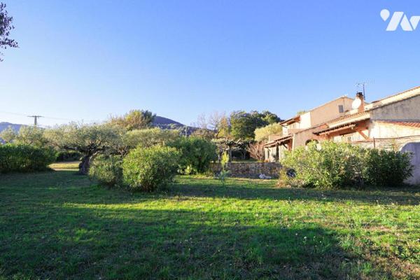 Propriété de 10 pièces à Puget Ville 