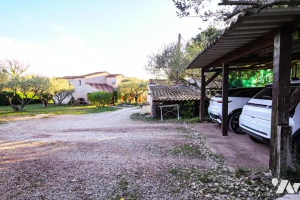 Propriété de 10 pièces à Puget Ville 