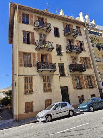 Nice (06200) BAIL COURTE DUREE 9 MOIS - 3P CARRAS