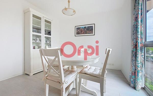 Appartement à vendre    4 pièces • 66 m2 Yerres
