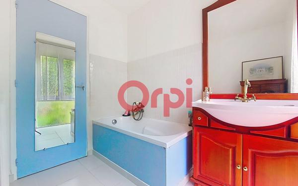 Appartement à vendre    4 pièces • 66 m2 Yerres