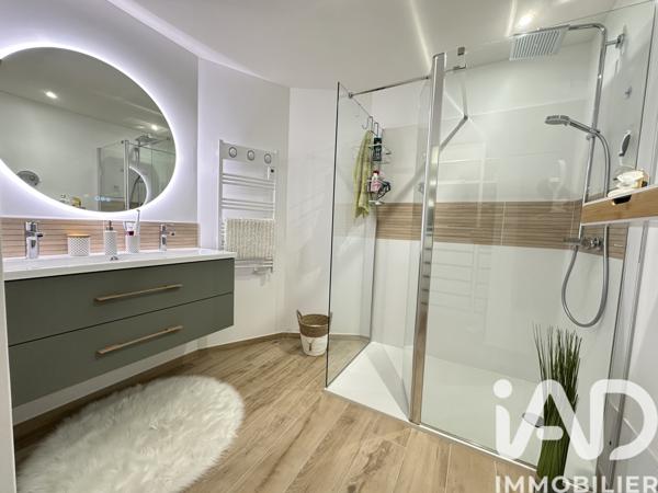 Maison à vendre 8 pièces 200 m² Machecoul-Saint-Même