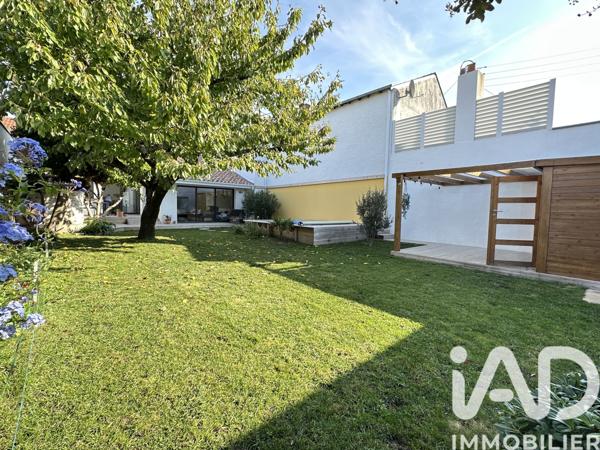 Maison à vendre 8 pièces 200 m² Machecoul-Saint-Même