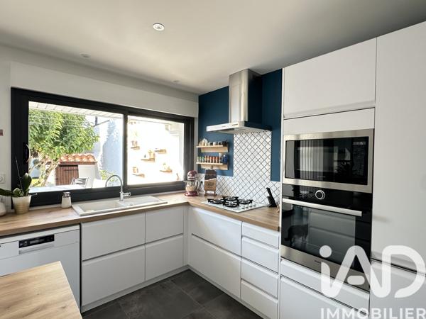 Maison à vendre 8 pièces 200 m² Machecoul-Saint-Même