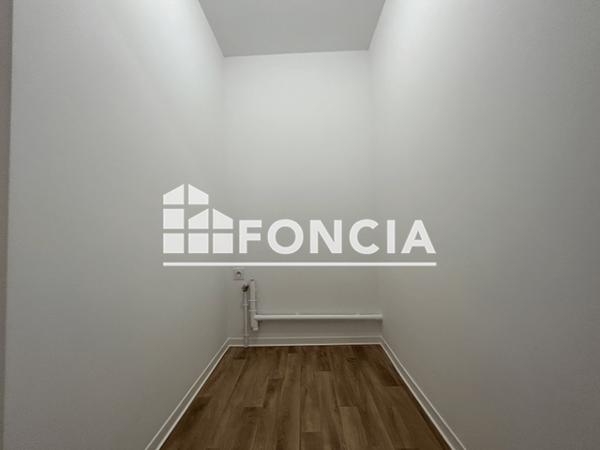 Location Appartement 4 pièces 83.5 m² - 9 RUE ALFRED CHANGENET Chenove 21300