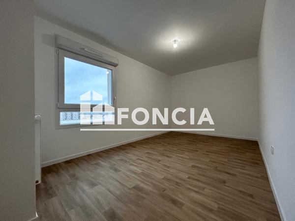 Location Appartement 4 pièces 83.5 m² - 9 RUE ALFRED CHANGENET Chenove 21300