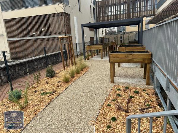 Appartement à louer 2 pièces 38.86m² Clermont-Ferrand (63000)