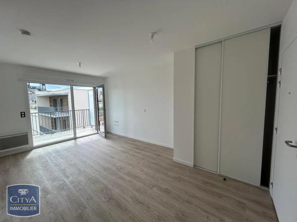 Appartement à louer 2 pièces 38.86m² Clermont-Ferrand (63000)