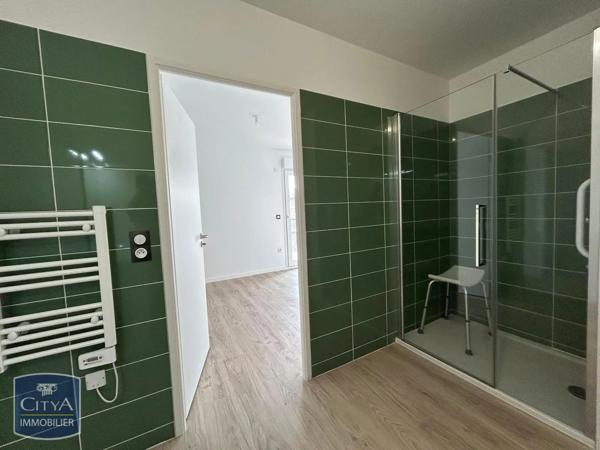 Appartement à louer 2 pièces 38.86m² Clermont-Ferrand (63000)