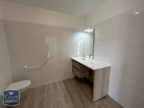 Appartement à louer 2 pièces 38.86m² Clermont-Ferrand (63000)
