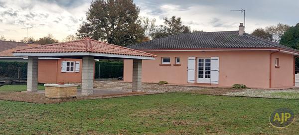 Vente maison Saint Jean D Illac : 419 000 € - AJP Immobilier Martignas-sur-Jalle