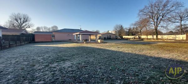 Vente maison Saint Jean D Illac : 419 000 € - AJP Immobilier Martignas-sur-Jalle