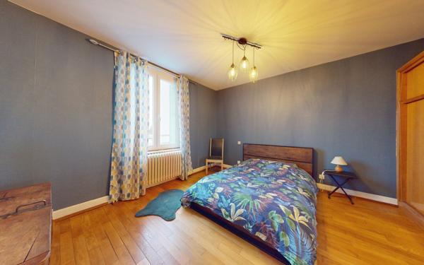 Maison à vendre    10 pièces • 464 m2 Jarny