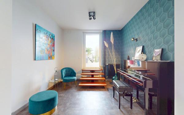 Maison à vendre    10 pièces • 464 m2 Jarny