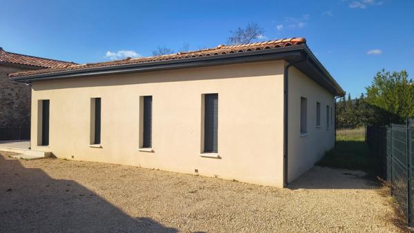 VILLA neuve 3 CH  avec piscine,Vallon Pont D Arc 4 pièce(s) 106.78 m2 trés belle prestation proche centre ville