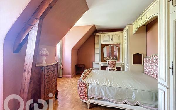 Maison à vendre    7 pièces •  Boissy-sous-Saint-Yon