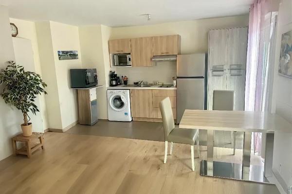 Appartement
         3 pièces
        - 62 m² Exclusivité 238 500 € *