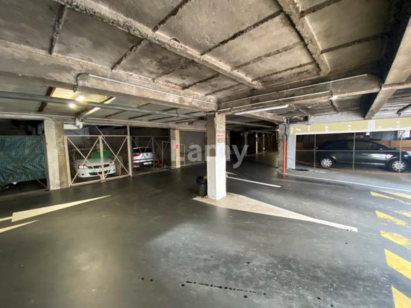 Annexes stationnement