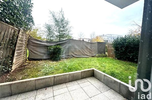 Appartement 3 pièces de 52 m² à Corbeil-Essonnes (91100)