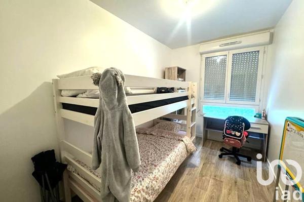 Appartement 3 pièces de 52 m² à Corbeil-Essonnes (91100)